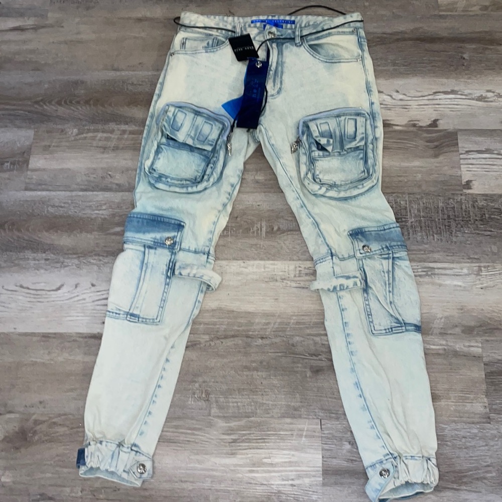 Radical Reshapingbleu noir light wash cargo denim jeans size 32x32 NWT
